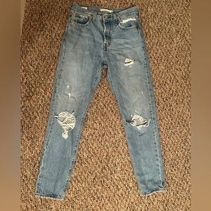 Levi Wedgie Ripped Light Blue Jeans